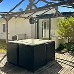Maison 4 Ch, Véranda, Proche Commodités, Hébergement de vacances
