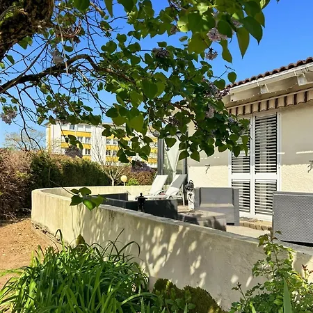 Maison 4 Ch, Veranda, Proche Commodites, Prázdninový dům